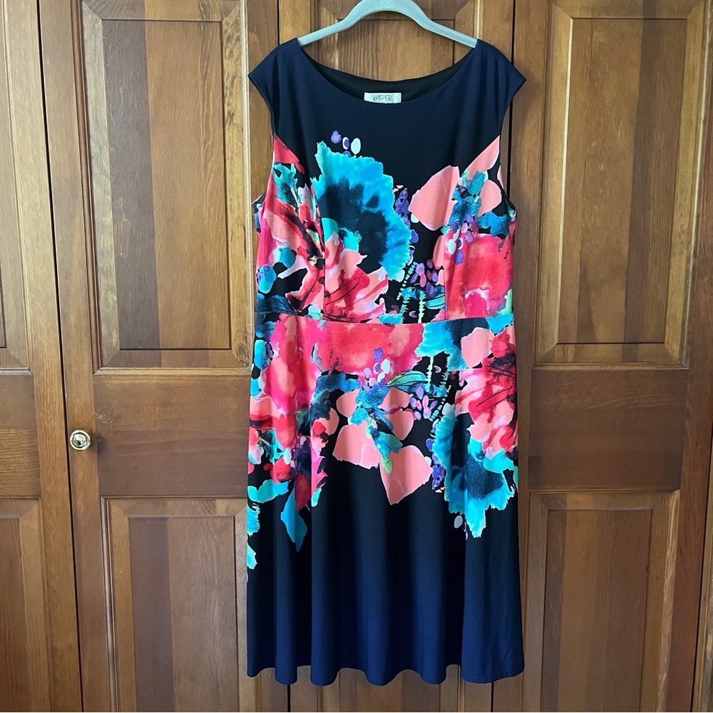 Kasper floral sheath dress size 16